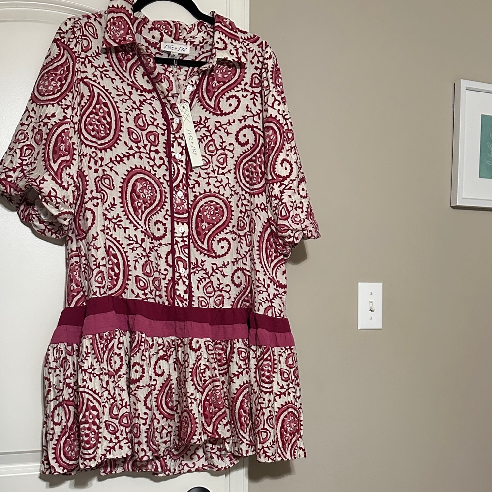 Three quarter Sleeve Red/Pink Paisley Print Dress